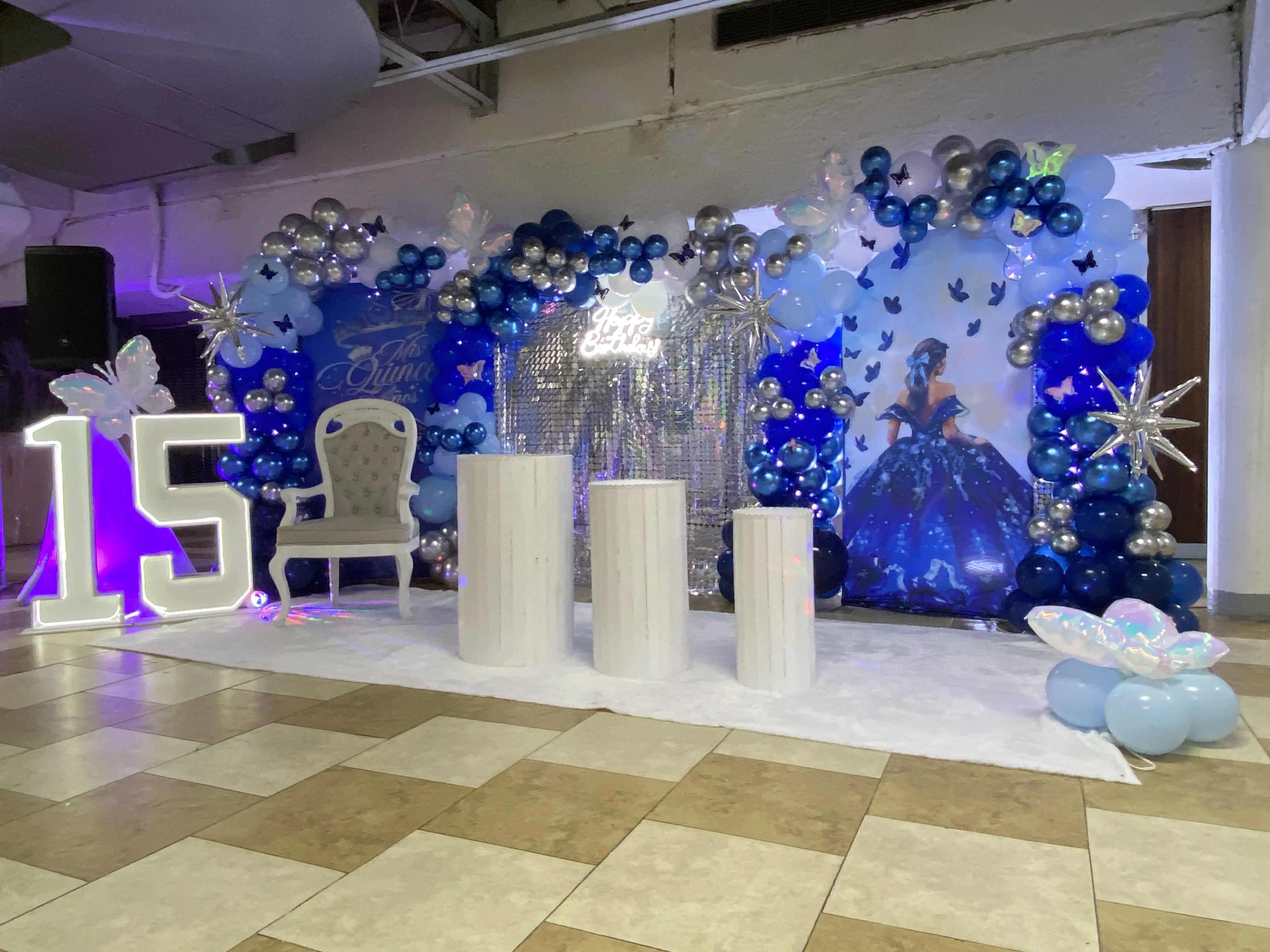 Ambientación 15 años color azul